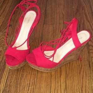 Red wedge heels